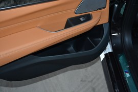 2020款宝马6系GT
