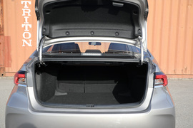 2019款丰田卡罗拉