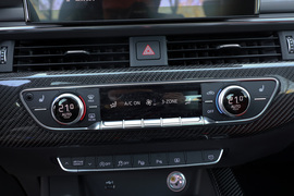 2020款奥迪A4L