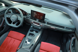 2020款奥迪A4L
