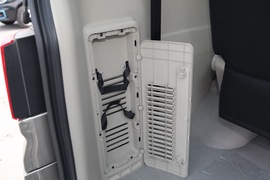 2020款东风风行菱智M5