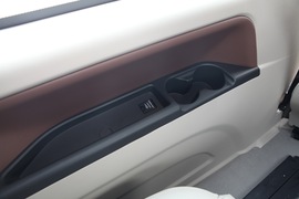 2020款东风风行菱智M5