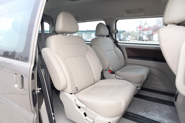 2020款东风风行菱智M5