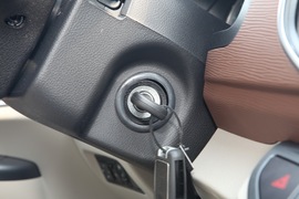 2020款东风风行菱智M5