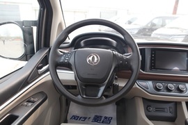 2020款东风风行菱智M5