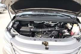 2020款东风风行菱智M5