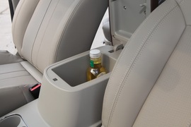 2020款东风风行菱智M5