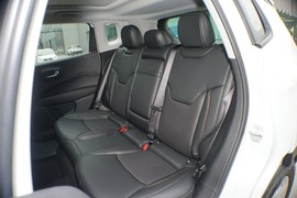 2020款Jeep指南者