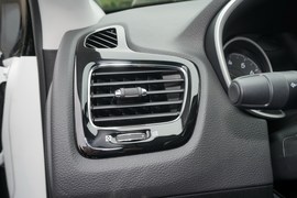 2020款Jeep指南者