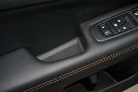 2020款Jeep指南者