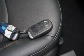 2020款Jeep指南者