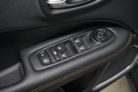 2020款Jeep指南者