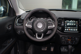 2020款Jeep指南者