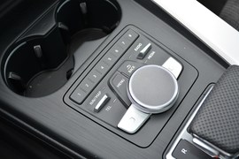 2020款奥迪A4