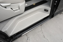 2020款东风风行菱智M5