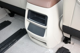 2020款东风风行菱智M5