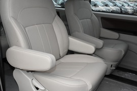 2020款东风风行菱智M5