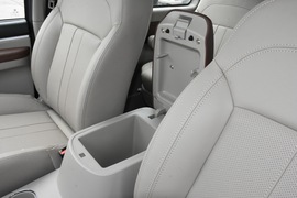 2020款东风风行菱智M5