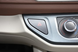 2020款东风风行菱智M5