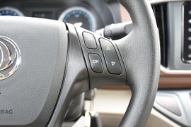 2020款东风风行菱智M5