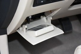 2020款东风风行菱智M5