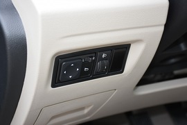 2020款东风风行菱智M5