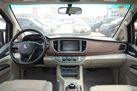 2020款东风风行菱智M5EV