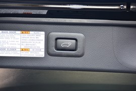 2020款雷克萨斯LM