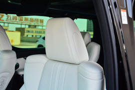 2020款雷克萨斯LM