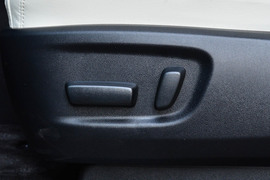 2020款雷克萨斯LM