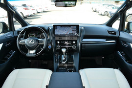 2020款雷克萨斯LM