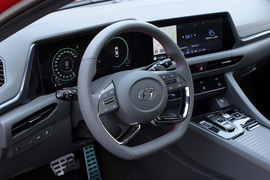 2020款现代索纳塔