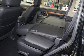 2020款三菱帕杰罗