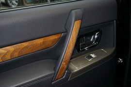 2020款三菱帕杰罗