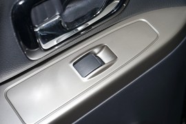 2020款三菱帕杰罗