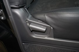 2020款三菱帕杰罗