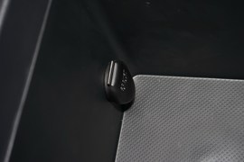 2020款三菱帕杰罗