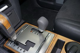 2020款三菱帕杰罗