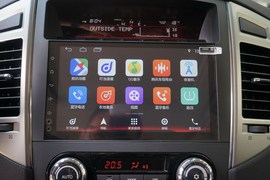   2020款三菱帕杰罗 3.0L 自动舒适版
