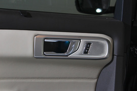 2020款长安福特探险者EcoBoost