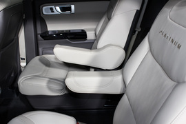 2020款长安福特探险者EcoBoost