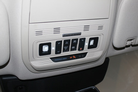 2020款长安福特探险者EcoBoost