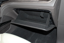 2020款长安福特探险者EcoBoost