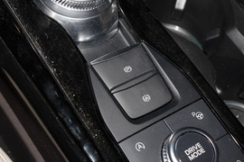 2020款长安福特探险者EcoBoost