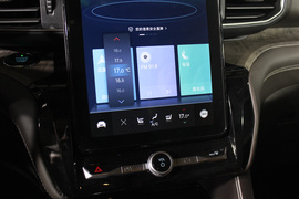 2020款长安福特探险者EcoBoost