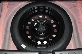 2020款吉利远景X3