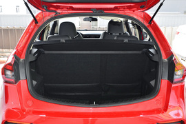 2020款吉利远景X3