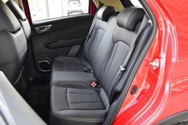 2020款吉利远景X3