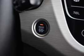 2020款吉利远景X3