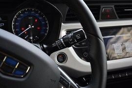 2020款吉利远景X3